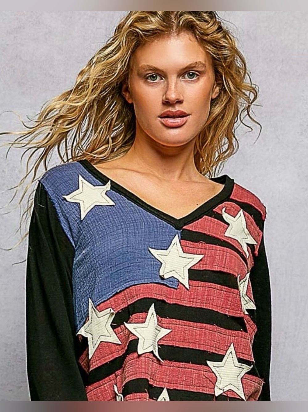 NEW POL Long Sleeve Star & Stripe V-Neck Top in Red, Blue, Black